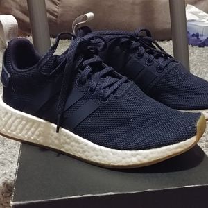 Adidas NMD R2 Women's 7.5